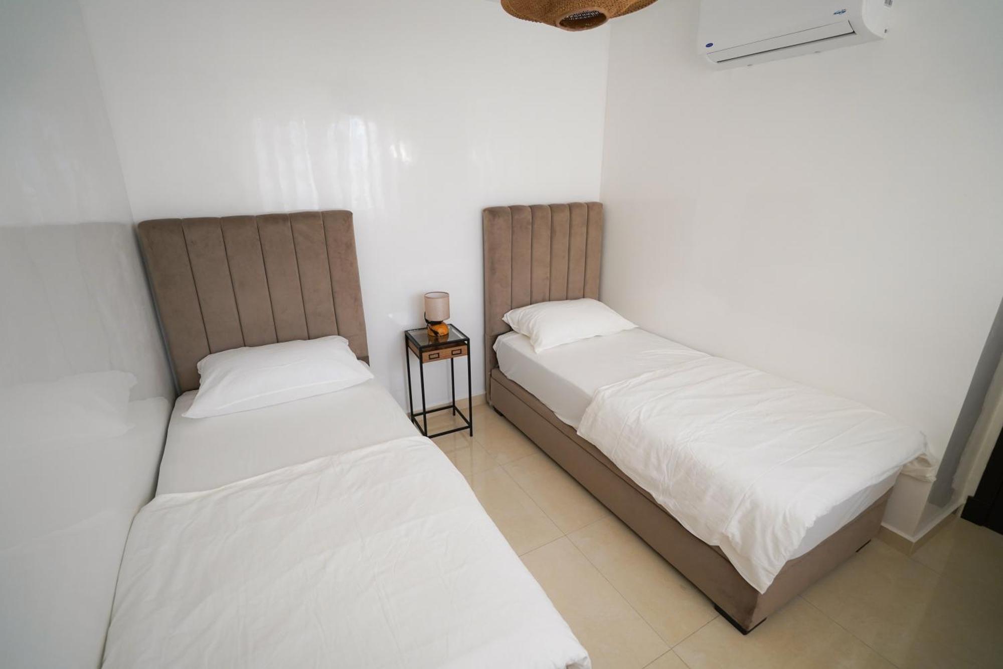 Appartement In Tanger City-5Min To The Beach-Free Parking Exteriör bild